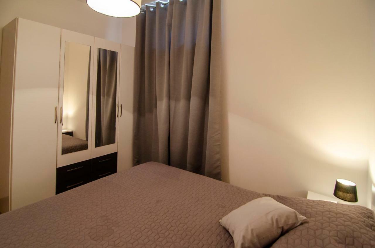Apartments Sara 2 Bol Extérieur photo